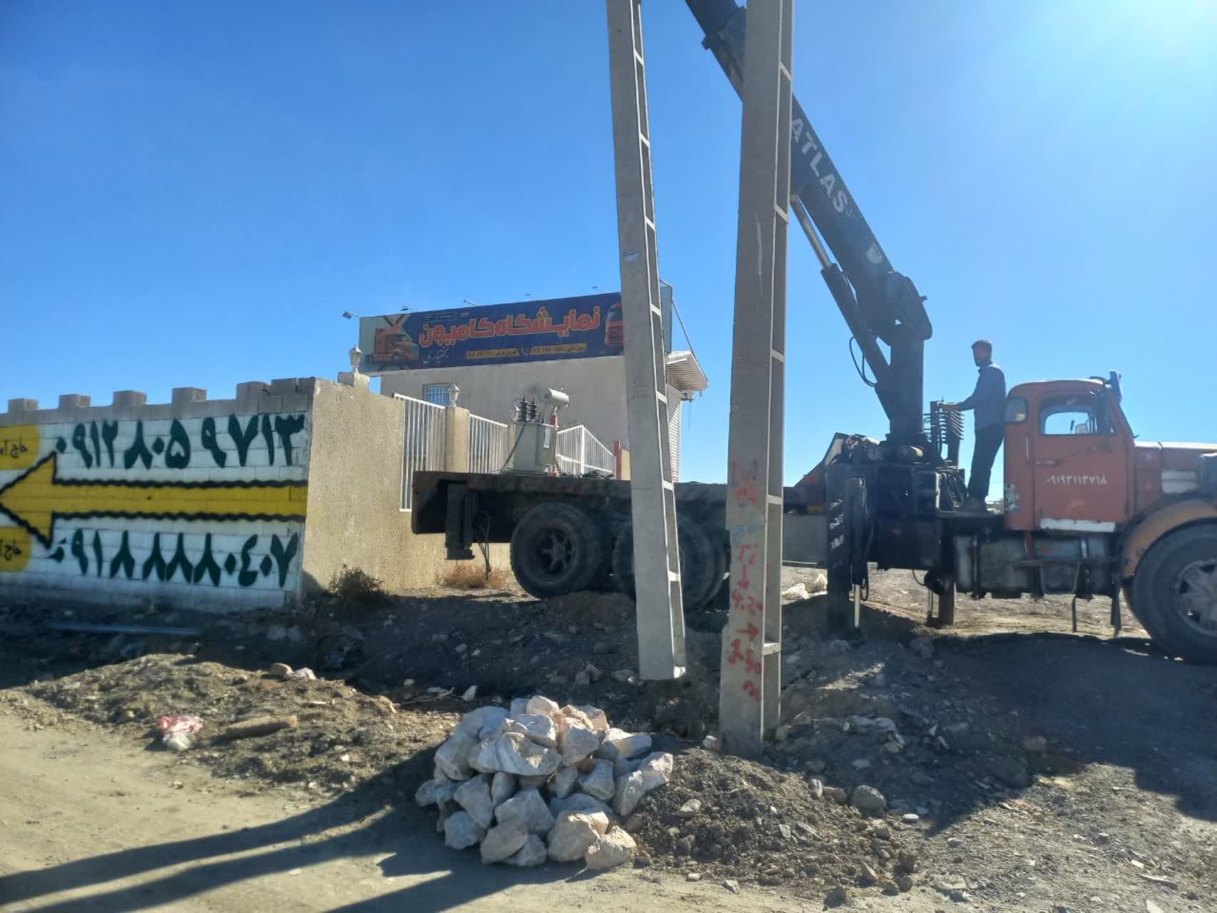 پروژه های برق رسانی و پست های برق